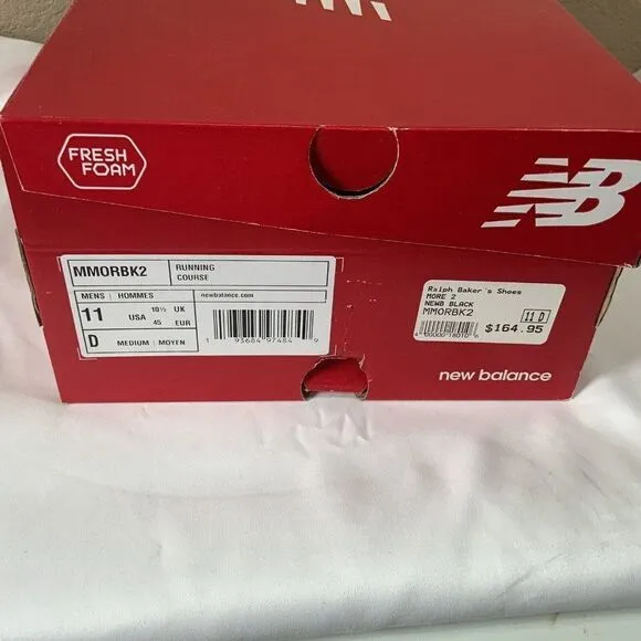 Size 11 - EUC New Balance Fresh Foam More v2 Black 2020 C10