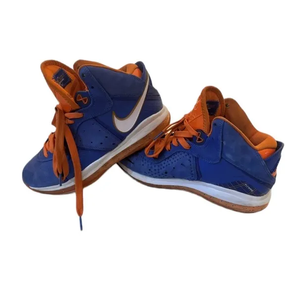 Size 7.5- Nike LeBron 8 HWC‎