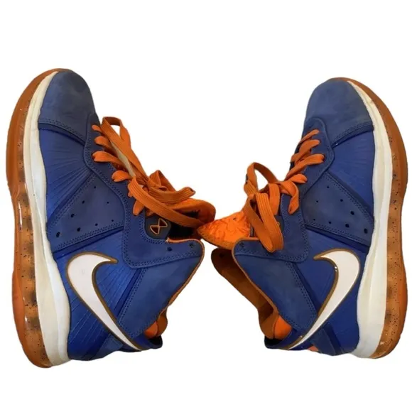 Size 7.5- Nike LeBron 8 HWC‎