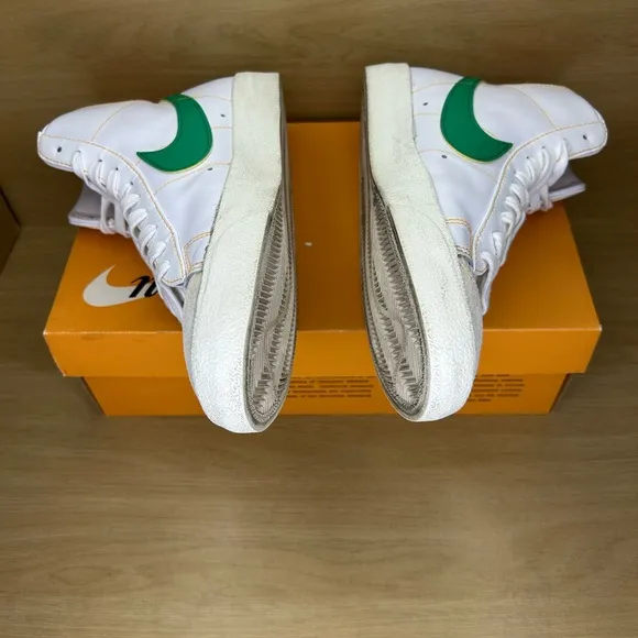 Size 9.5 - Nike Blazer '77 Vintage Mid Roswell Rayguns - Used - OG BOX