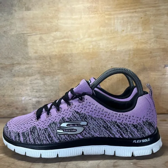 Skechers Skech Knit Womens Size 7 Training Shoes Sneakers Lavender Black 11877