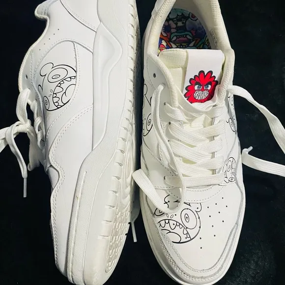 Skechers White Athletic Shoes Retro Design