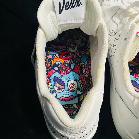 Skechers White Athletic Shoes Retro Design