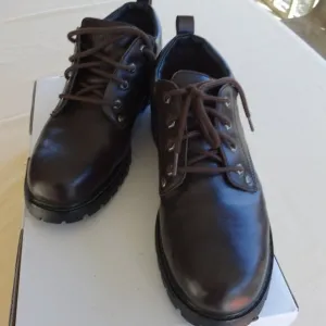 Sketchers Men's Alley Cat shoes size 13, dark brown leather,  lace up, flawless