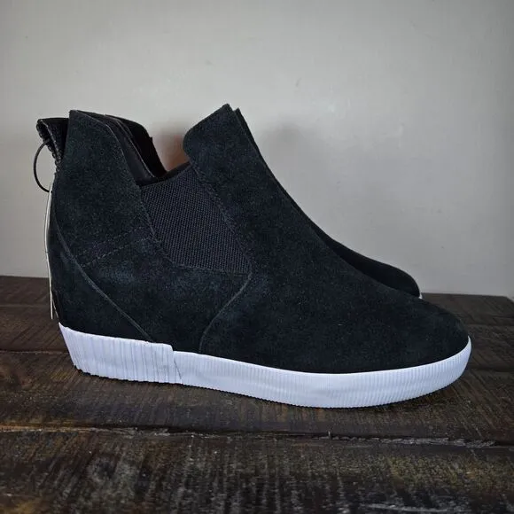 Sorel Out 'N About Wedge Womens Size 8.5 Waterproof Suede Boots Black White