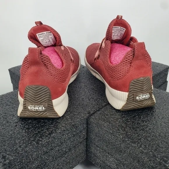 Sorel Women's Out N About Plus Waterproof Sneakers Size 11 Shoes