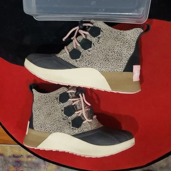 Sorel Out and About Kids' Stylish Platform Boots in Rare Pattern