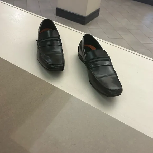 Stacy Adams Black Slip-On Loafers-Size 10 1/2- VERY NICE! Like New!
