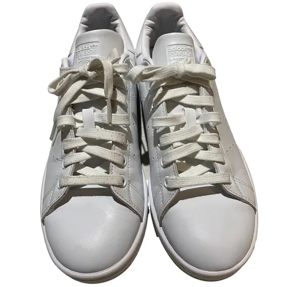 Stan Smith Triple White Adidas Men’s 7.5 Women’s 8.5