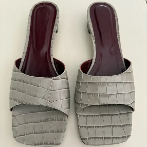 STAUD Gray Mules with Square Toe Design