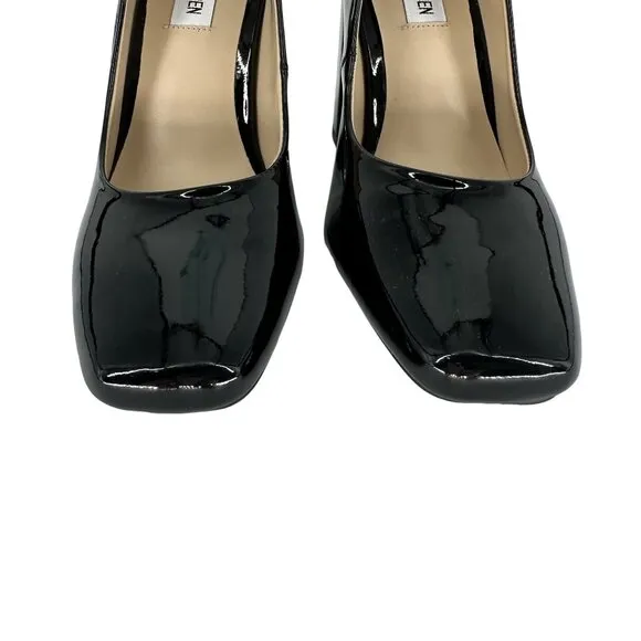 Steve Madden Black Patent Synthetic Leather Square Toe Chunky Block Heel Shoe 7M