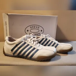 Steve Madden Kitch Beige Leather Casual Men's Shoes. Size 10.5 Pre-Loved.