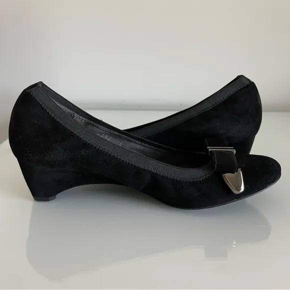 Stuart Weitzman Black Suede Bow Wedge Pumps Size 6.5