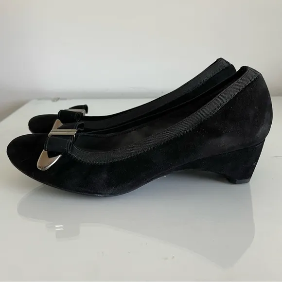 Stuart Weitzman Black Suede Bow Wedge Pumps Size 6.5