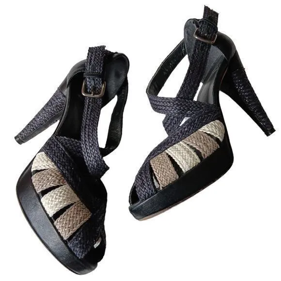 STUART WEITZMAN Cone‎ Heels Artsy Pumps Shoes Size 8.5 Raffia Rattan Straw