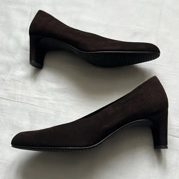 Stuart Weitzman Dark Brown Leather Suede Almond Toe Pumps