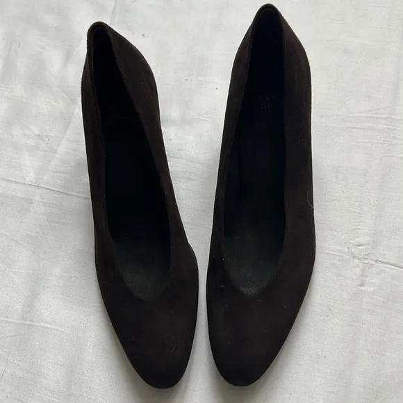 Stuart Weitzman Dark Brown Leather Suede Almond Toe Pumps