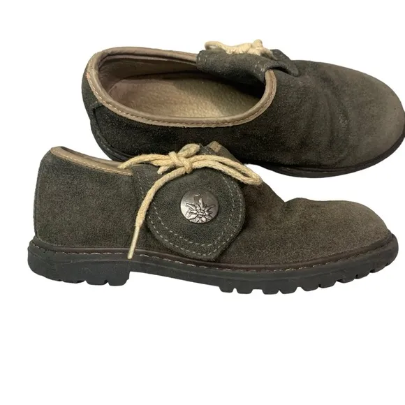 Suede Trachten Austrian Style shoes