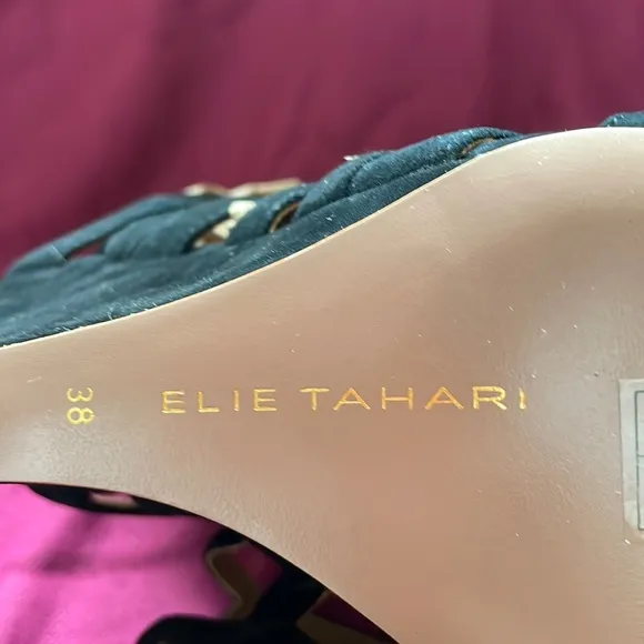 Tahari Gorgeous Black Suede Leather Meredith Wedge Sandals.  Size 8. New in Box!