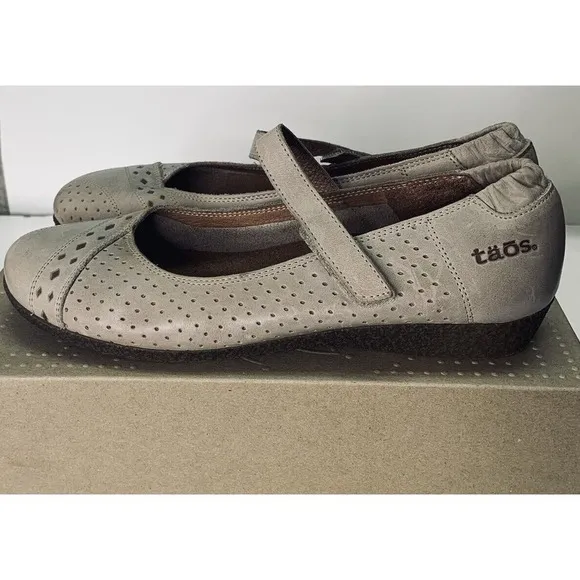 Taos Unstep Sand Leather Mary Jane Shoes Womens Size 8-8.5 Worn Twice $149
