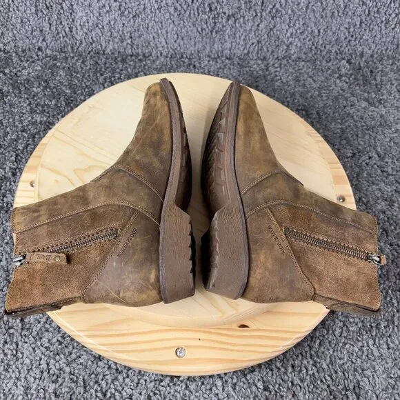 Teva Ellery Ankle Boots Womens Size 8.5 Brown Distressed Leather Waterproof