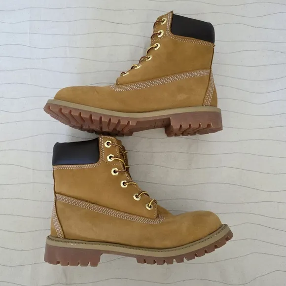 Timberland Junior Wheat Nubuck Leather Premium Waterproof Boots Shoes Size 4.5