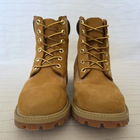 Timberland Junior Wheat Nubuck Leather Premium Waterproof Boots Shoes Size 4.5