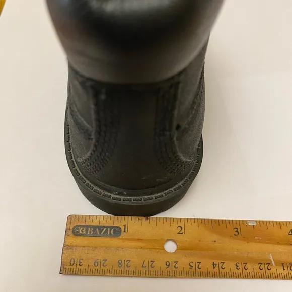 𝅺Timberland Waterproof Toddle Black Boots size 8.5-