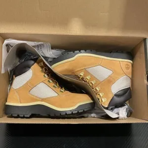 Timberland Youth 6-Inch  Field Boot Wheat Nubuck Size 2Y‎ Brand New In Box