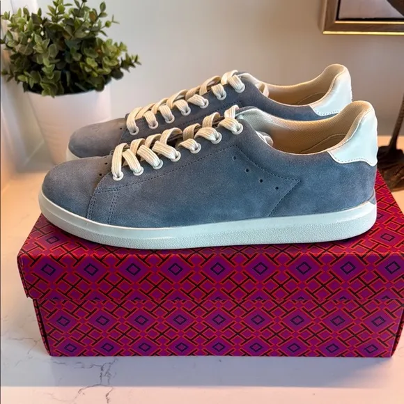 Tory Burch Howell Court Suede/ Calf leather