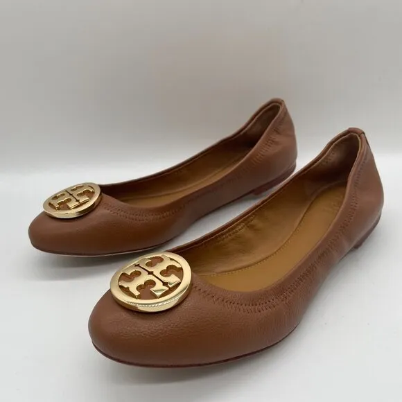 Tory Burch Minnie Women's US 7.5 Ballet Flat Tan Leather Slip On Shoes Gold Logo