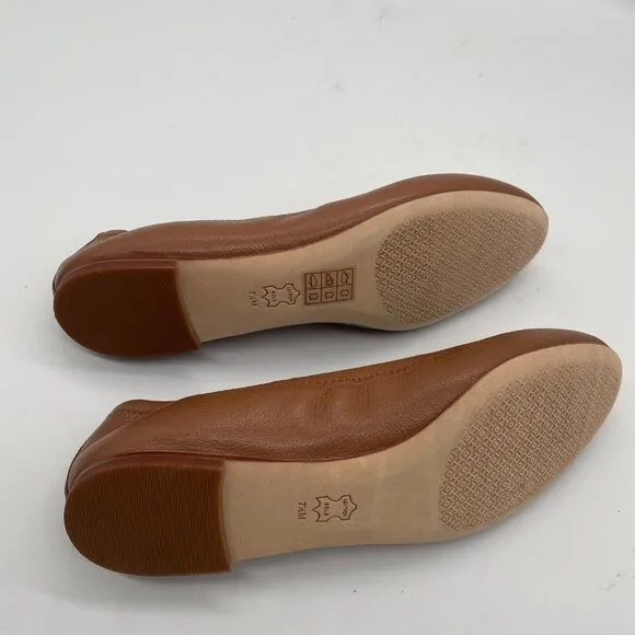 Tory Burch Minnie Women's US 7.5 Ballet Flat Tan Leather Slip On Shoes Gold Logo