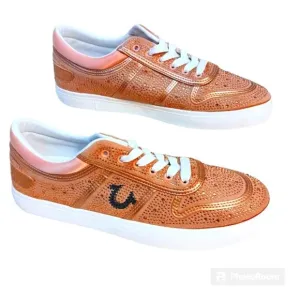 True Religion Rhinestone Sneakers Sz 10  Embellished Trainers Rose Gold Luxe NEW