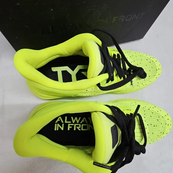 TYR TECHKNIT Neon Running Training Shoes Sneakers UNISEX Sz Mens 5.5 Wom…
