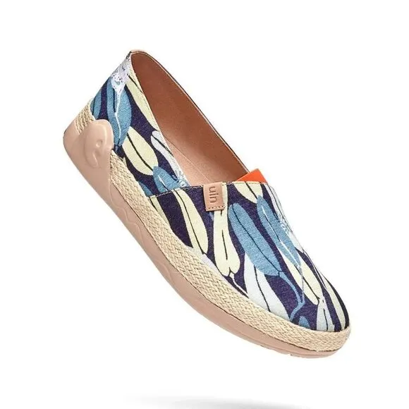 UIN Men's Slip Ons Walking Casual Comfortable Shoes(IN THE WOOD)New No Box