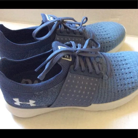 Under Armour athletic shoes pale blue knit top new