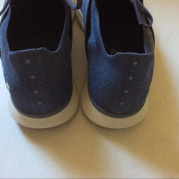 Under Armour athletic shoes pale blue knit top new
