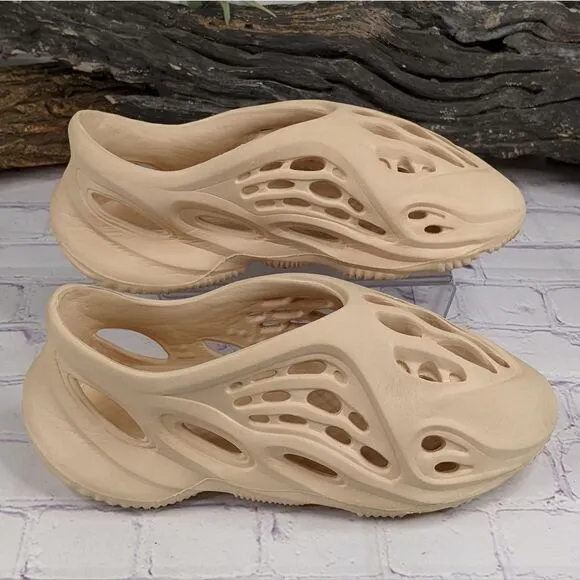 Unisex Foam Runners
