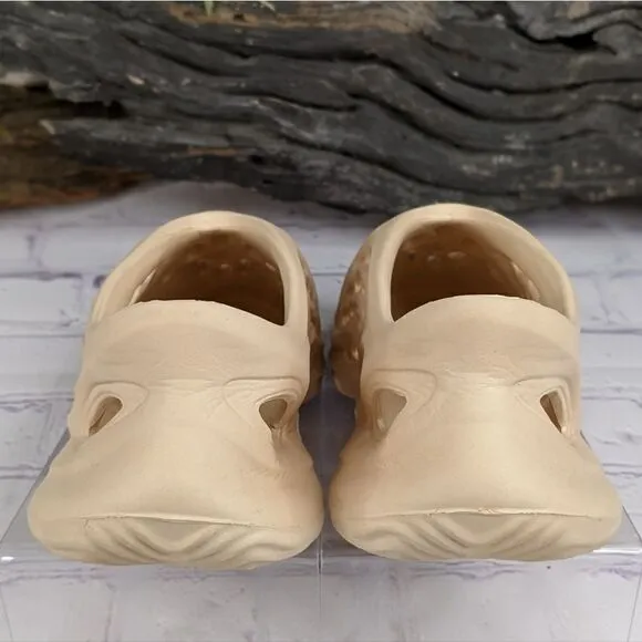 Unisex Foam Runners