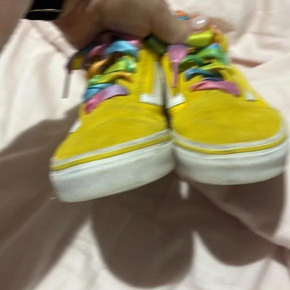 Vans 2.5 Vibrant Yellow Kids Shoes with Multicolor Laces euc white soles rainbow