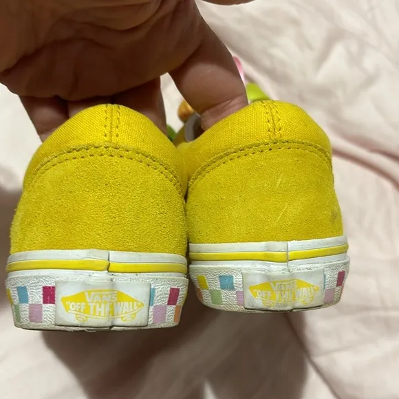 Vans 2.5 Vibrant Yellow Kids Shoes with Multicolor Laces euc white soles rainbow