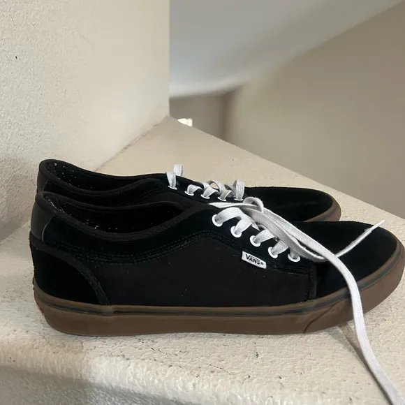 Vans &quot;Skate Chukka Low&quot; Sneakers (Black/Gum) Skate Shoes Men's Size 13
