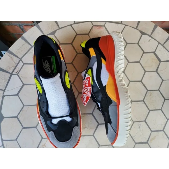 VANS City TRL Black Multicolor True White 10.5 New