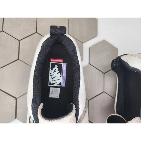 Vans Kyle 2 Sneaker White Black Men's Size 13 NEW Loop And Hook Rare Pop Cush
