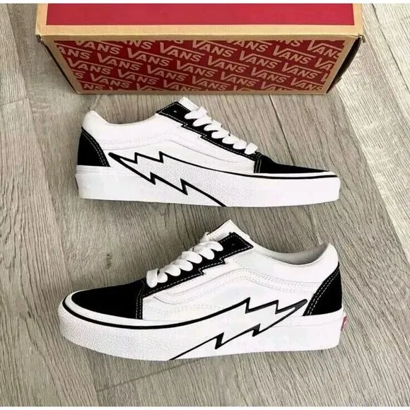 Vans Old Skool Bolt Shoes-TwoTone Black/White-Size 9.5 men's NEW #556