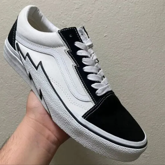 Vans Old Skool Bolt Shoes-TwoTone Black/White-Size 9.5 men's NEW #556