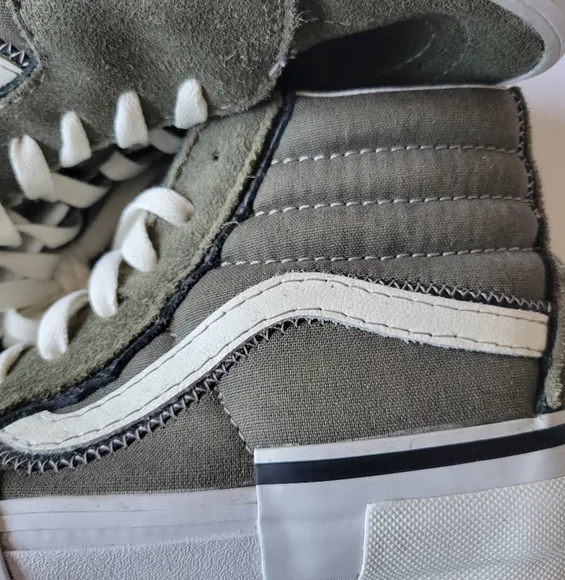 Vans Sk8-Hi Reconstruct Vans.