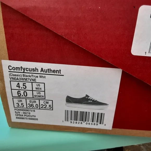 Vans sneakers for teens color black size 4.5