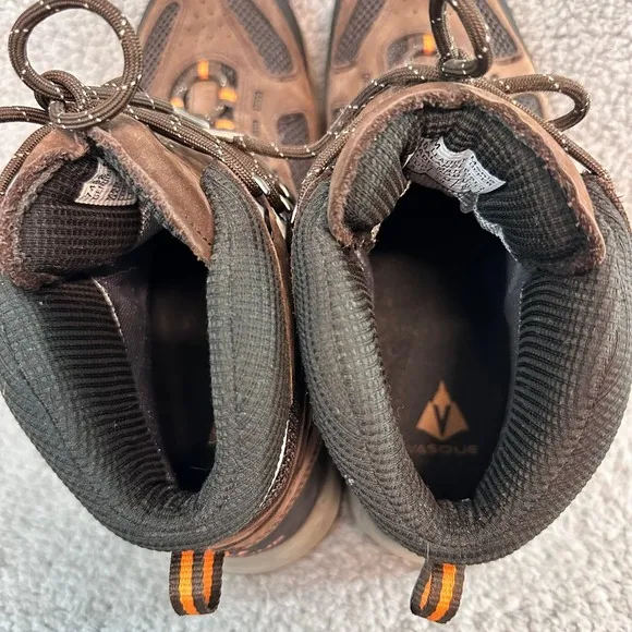 Vasque Breeze Mid Mens 11 Brown Gore Tex Vibram hiking outdoor waterproof boots