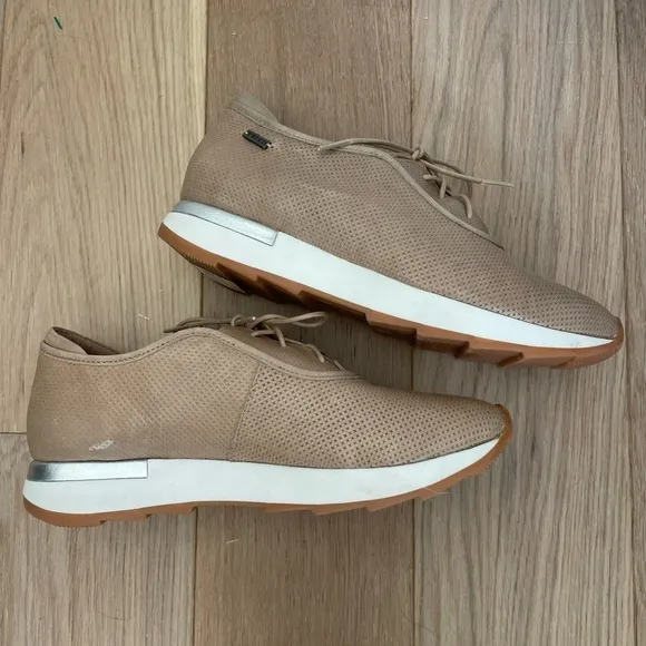 Velez‎ size 6 Genuine Colombian Leather Lace Up minimalist Casual Sneakers EUC